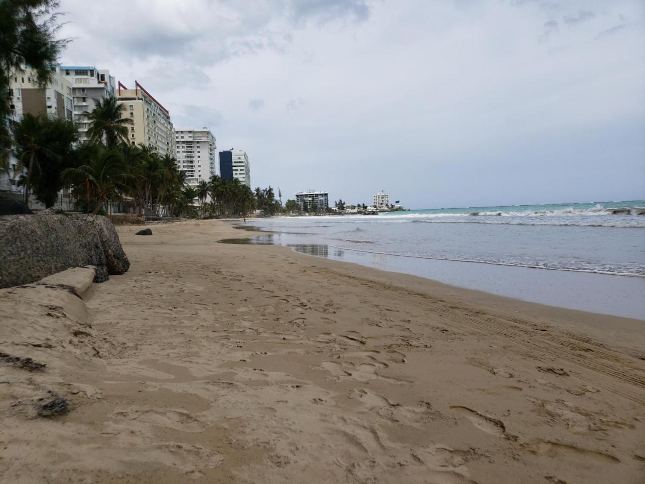 Beach Front Apt Isla Verde 3 Apartment San Juan Exterior photo